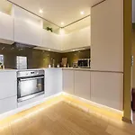 Hilltop - Centre Foorum Appartement *