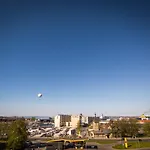 Hilltop - Centre Foorum تالين