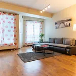 Hilltop - Centre Foorum شقة تالين