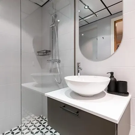 Hilltop - Centre Foorum Apartmán Tallinn