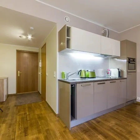 Апартаменты Hilltop Apartments - City Centre Foorum