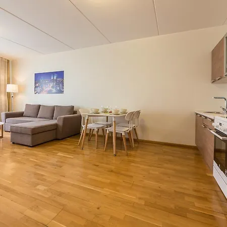 Hilltop - Centre Foorum Apartmán