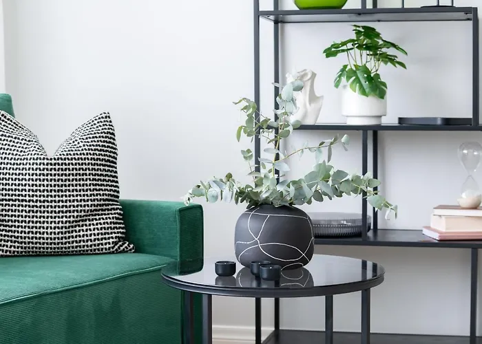 Hilltop Apartments - City Centre Foorum Апартаменты *