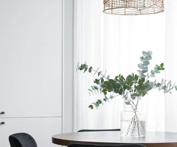 Апартаменты Hilltop Apartments - City Centre Foorum Таллин