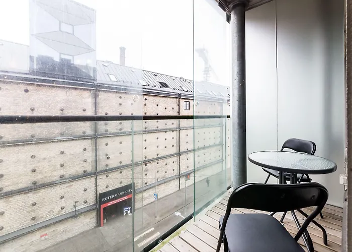 Hilltop Apartments - City Centre Foorum Апартаменты