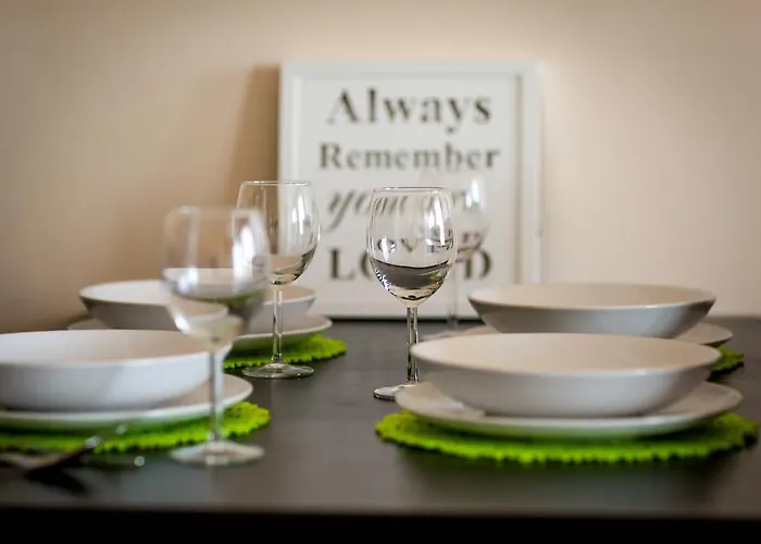 Hilltop Apartments - City Centre Foorum Таллин