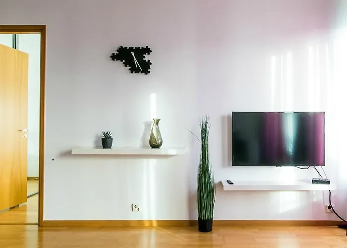 Hilltop Apartments - City Centre Foorum Apartman