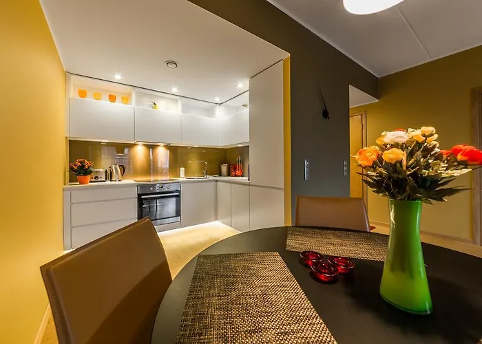 Hilltop Apartments - City Centre Foorum Таллин