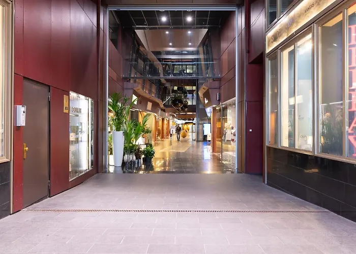 Hilltop Apartments - City Centre Foorum Apartman