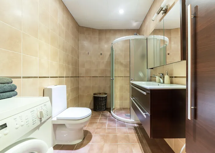 Hilltop Apartments - City Centre Foorum Apartman