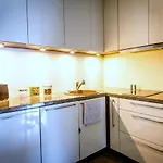 Hilltop - Centre Foorum Appartement