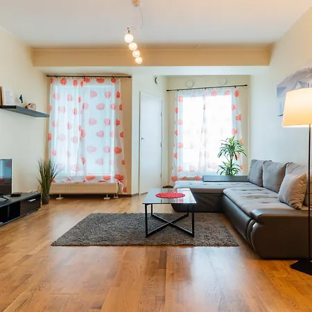 Hilltop - Centre Foorum Appartement *
