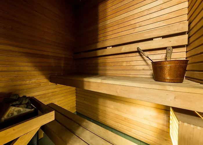 Hilltop - Centre Foorum تالين